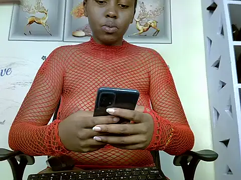 sexyygyall online show from 28, 6, 2026