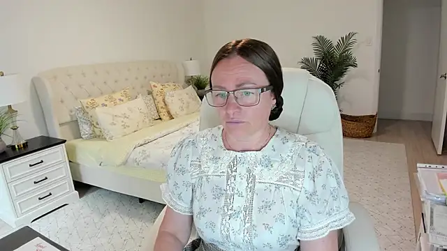 Vika73 online show from 11, 5, 2026