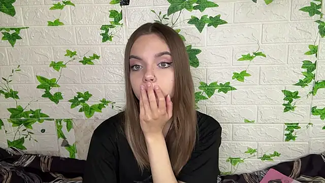 LisaPorse online show from 19, 6, 2026