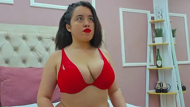 Snapshot of nia_taylorX chatting on 6, 6, 2026 nia taylorX online show from 6, 6, 2026