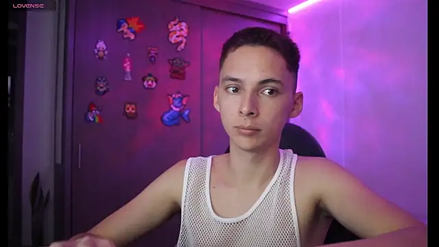 archi love online show from 1, 2, 2025