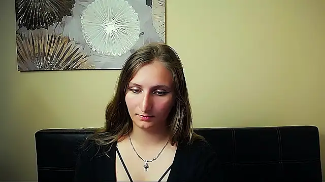 Jenny smille  online show from 7, 7, 2026