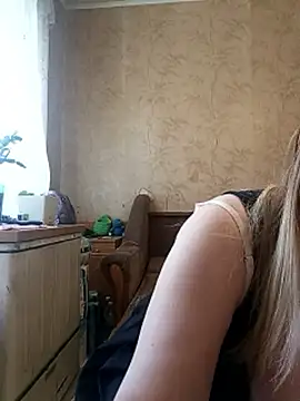 -baby eva- online show from 30, 5, 2026