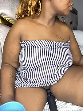 BIGMAMA011 online show from 14, 7, 2026