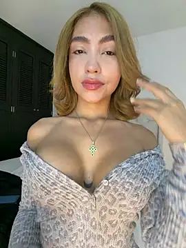 Snapshot of Emily_Rous01 chatting on 2, 7, 2026 Emily Rous01 online show from 2, 7, 2026