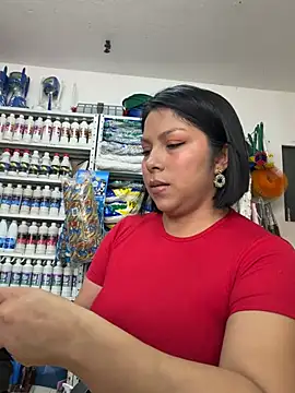 ISABELLA  LUNA online show from 9, 6, 2026