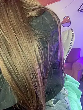 Snapshot of Angela_pink18 chatting on 5, 6, 2026 Angela pink18 online show from 5, 6, 2026