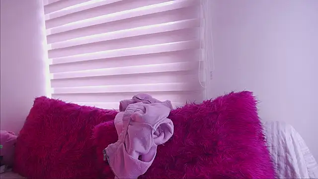 violetta jonss online show from 21, 5, 2026
