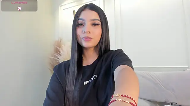 Alana cutte online show from 6, 6, 2026