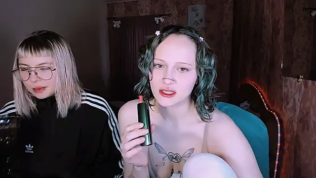 SusieMilkis online show from 3, 6, 2026