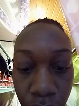 Snapshot of Paulahaze chatting on 24, 5, 2026 Paulahaze online show from 24, 5, 2026