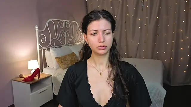 NoelPerfect online show from 7, 7, 2026