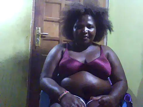 Snapshot of Sweetythighs chatting on 29, 6, 2026 Sweetythighs online show from 29, 6, 2026