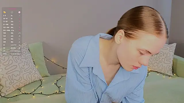 DivaCrystal  online show from 15, 7, 2026