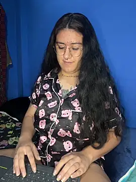 Mailly gabbyy  online show from 1, 6, 2026