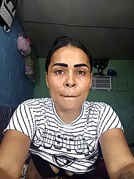 Snapshot of TuGatica_sexy chatting on 21, 6, 2026 TuGatica sexy online show from 21, 6, 2026
