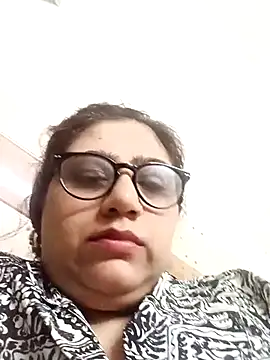Snapshot of yourchahat27 chatting on 7, 7, 2026 yourchahat27 online show from 7, 7, 2026