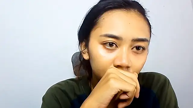 Snapshot of KristieOrtmann chatting on 6, 6, 2026 KristieOrtmann online show from 6, 6, 2026