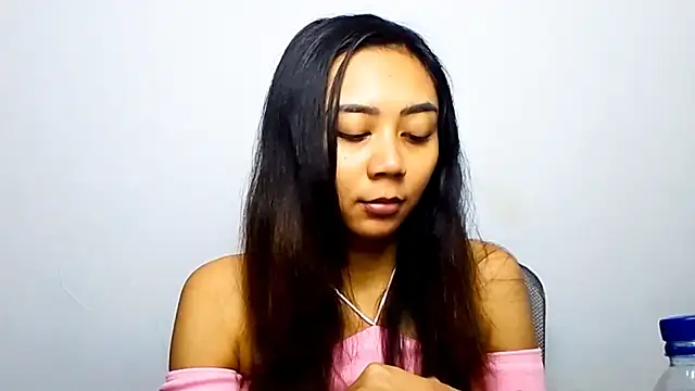 Snapshot of KristieOrtmann chatting on 16, 6, 2026 KristieOrtmann online show from 16, 6, 2026