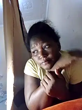 Snapshot of Cute-mish chatting on 10, 7, 2026 Cute-mish online show from 10, 7, 2026