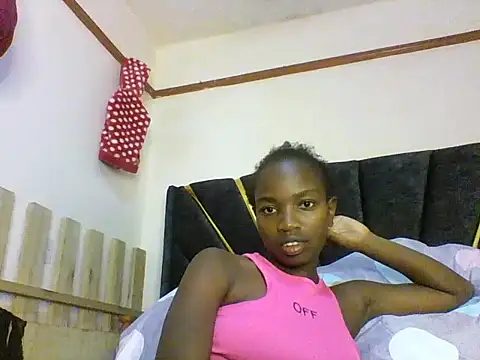 Snapshot of aliana082169 chatting on 1, 6, 2026 aliana082169 online show from 1, 6, 2026
