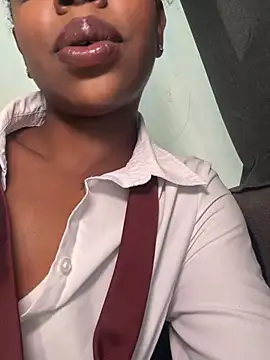 Snapshot of Ali-Allure chatting on 30, 5, 2026 Ali-Allure online show from 30, 5, 2026