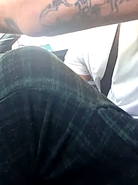 Snapshot of Clevername90 chatting on 23, 10, 2025 Clevername90 online show from 23, 10, 2025