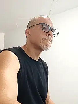 Gaceru01006 online show from 24, 6, 2026