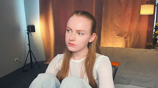 TrishaStoecker online show from 7, 6, 2026