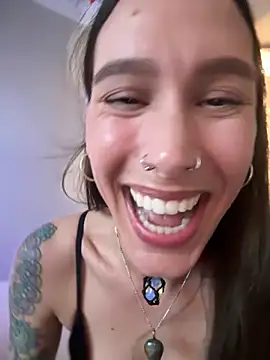 Snapshot of lil_martian chatting on 16, 1, 2025 lil martian online show from 16, 1, 2025