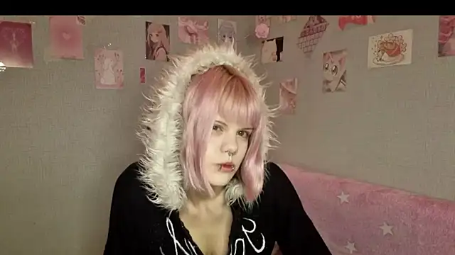Snapshot of VelvetAlice chatting on 7, 7, 2026 VelvetAlice online show from 7, 7, 2026