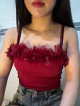 Cherry kis online show from 8, 6, 2026