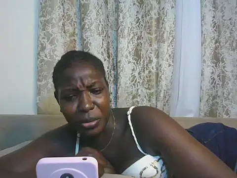 Snapshot of shugabaibe chatting on 13, 7, 2026 shugabaibe online show from 13, 7, 2026