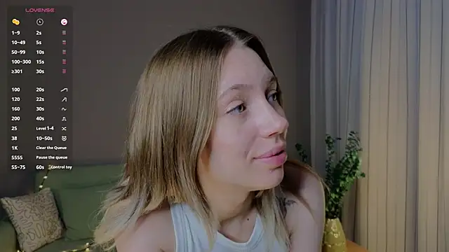 BlondeKelly online show from 30, 6, 2026