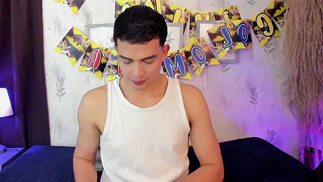 Snapshot of willy_diamond chatting on 8, 7, 2026 willy diamond online show from 8, 7, 2026