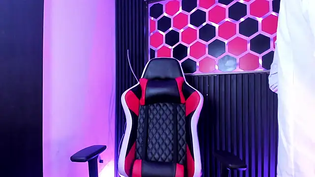 SantyFoxxs online show from 15, 6, 2026