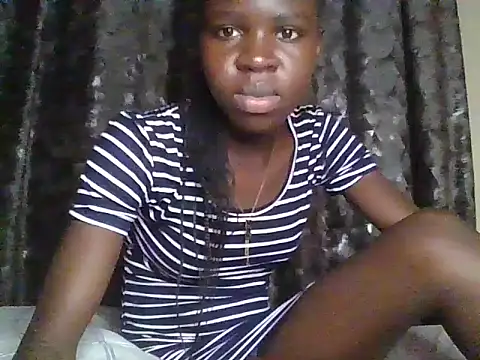 Snapshot of small_diva chatting on 31, 5, 2026 small diva online show from 31, 5, 2026