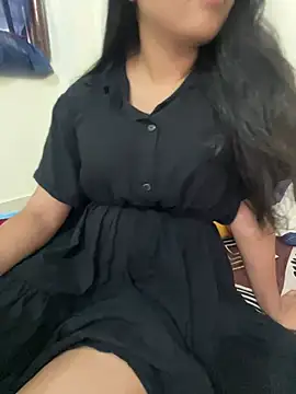 Aalya B online show from 4, 7, 2026