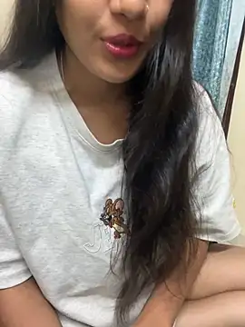 Aalya B online show from 13, 7, 2026