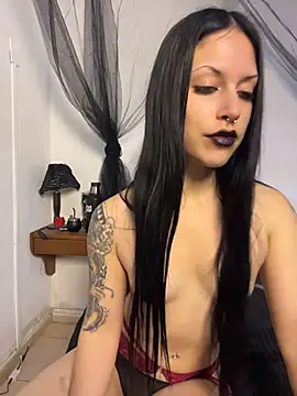LivKristine online show from 1, 7, 2026