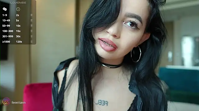 Snapshot of feelitann chatting on 15, 6, 2026 feelitann online show from 15, 6, 2026