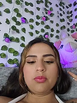 CarolinaGiraldo90 online show from 12, 6, 2026