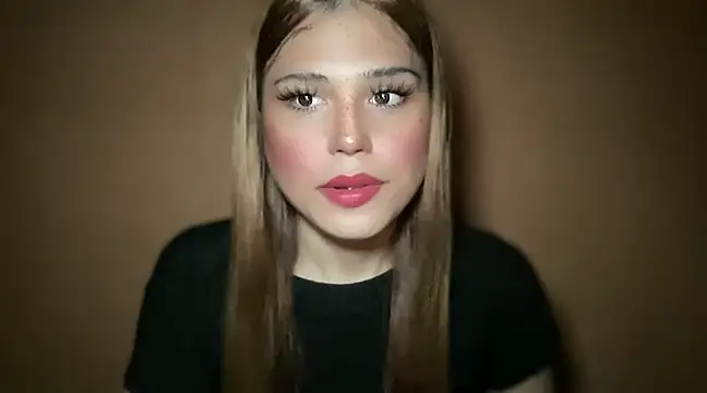 Nami Campbell online show from 6, 3, 2025