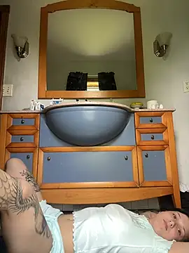sweetielexxii online show from 27, 5, 2026