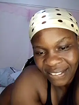 Snapshot of curvyperry chatting on 25, 6, 2026 curvyperry online show from 25, 6, 2026