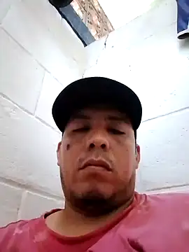 Snapshot of Undrekk chatting on 6, 7, 2026 Undrekk online show from 6, 7, 2026