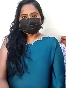Snapshot of Meera_mia chatting on 25, 5, 2026 Meera mia online show from 25, 5, 2026