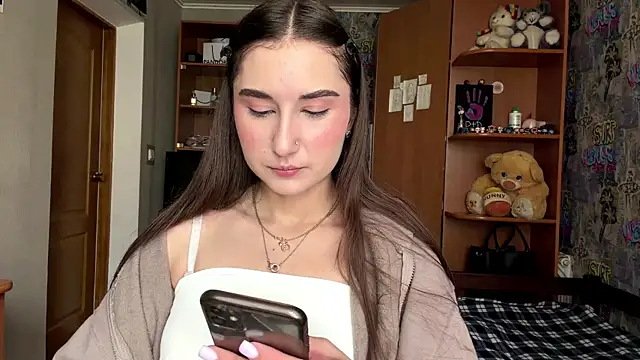 Snapshot of HoneyKittyk chatting on 3, 6, 2026 HoneyKittyk online show from 3, 6, 2026