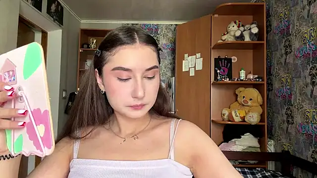 Snapshot of HoneyKittyk chatting on 14, 7, 2026 HoneyKittyk online show from 14, 7, 2026