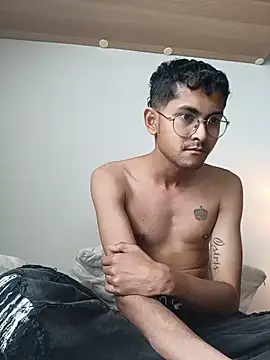 xanderlover online show from 25, 5, 2026